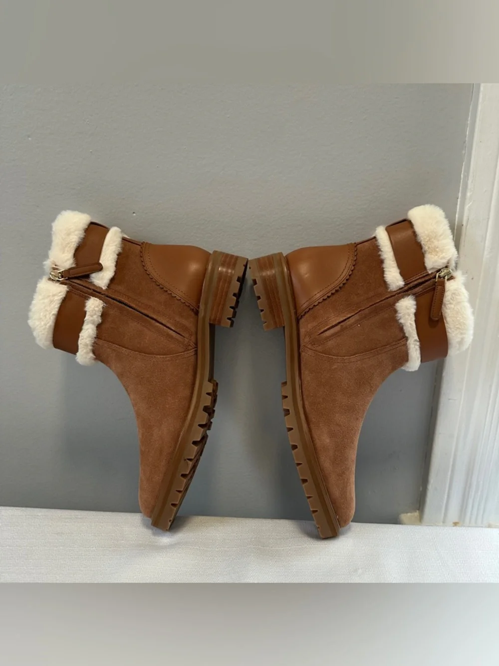 Kate Spade Bailee‎ Winter Boots Womens 9 Brown Sueded Faux Fur Lined Booties